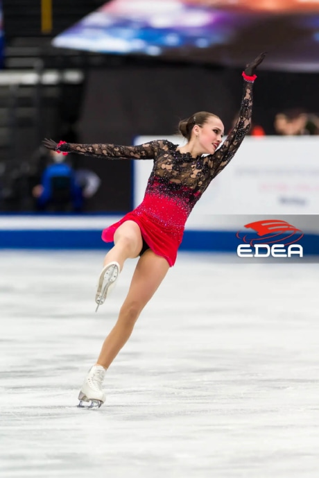 Ice Gallery Skates U.S.